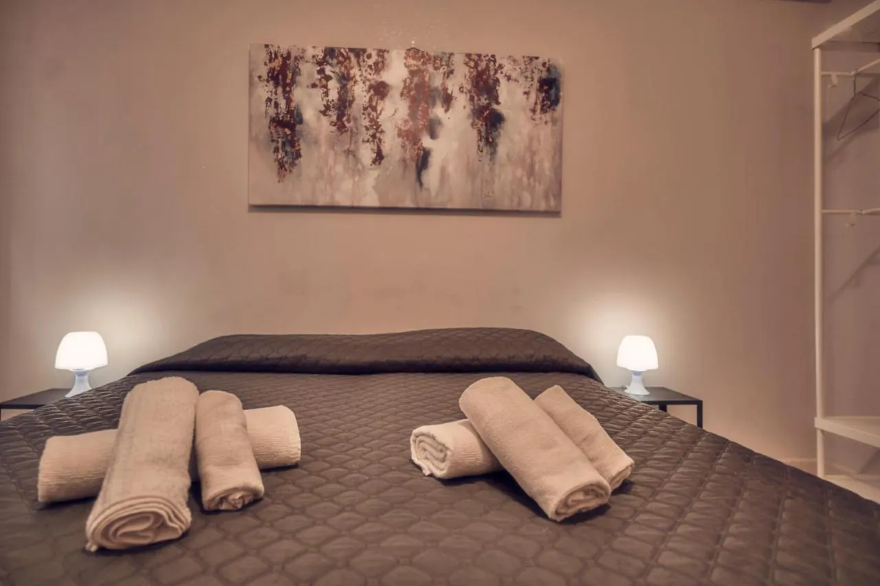 Travelershome Ciampino 170 Station Street Italia