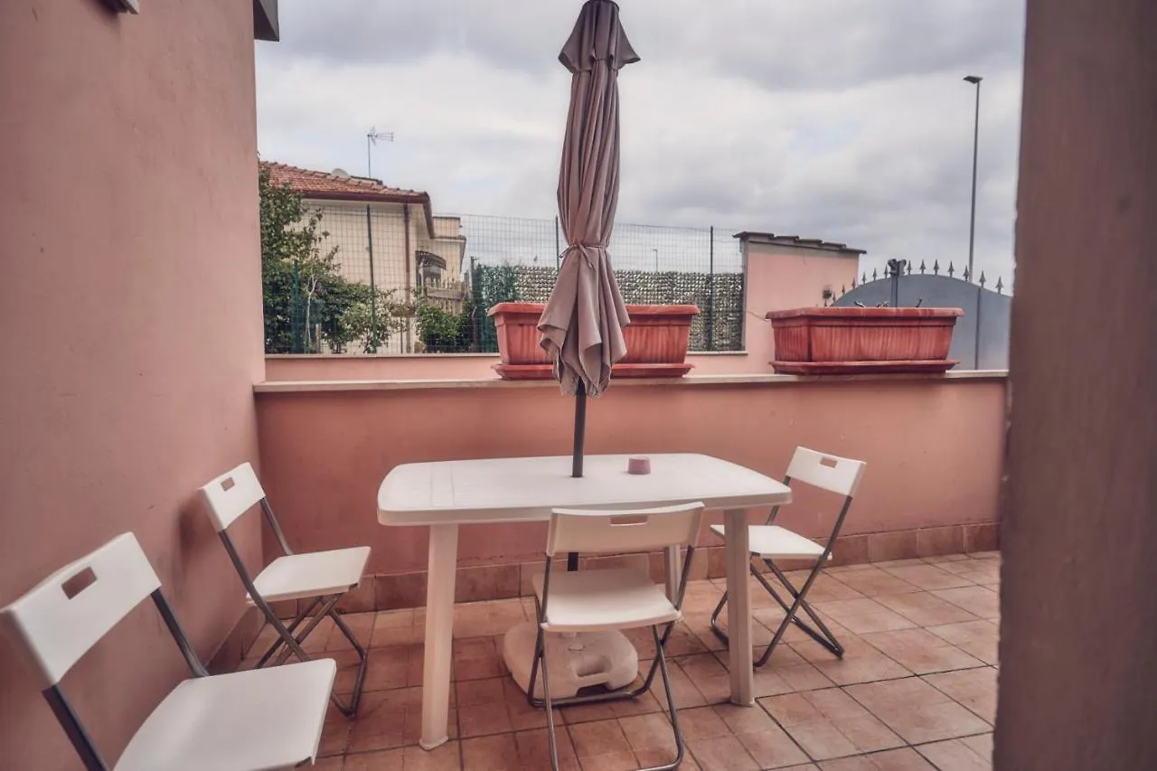 Bed & Breakfast Travelershome Ciampino 170 Station Street