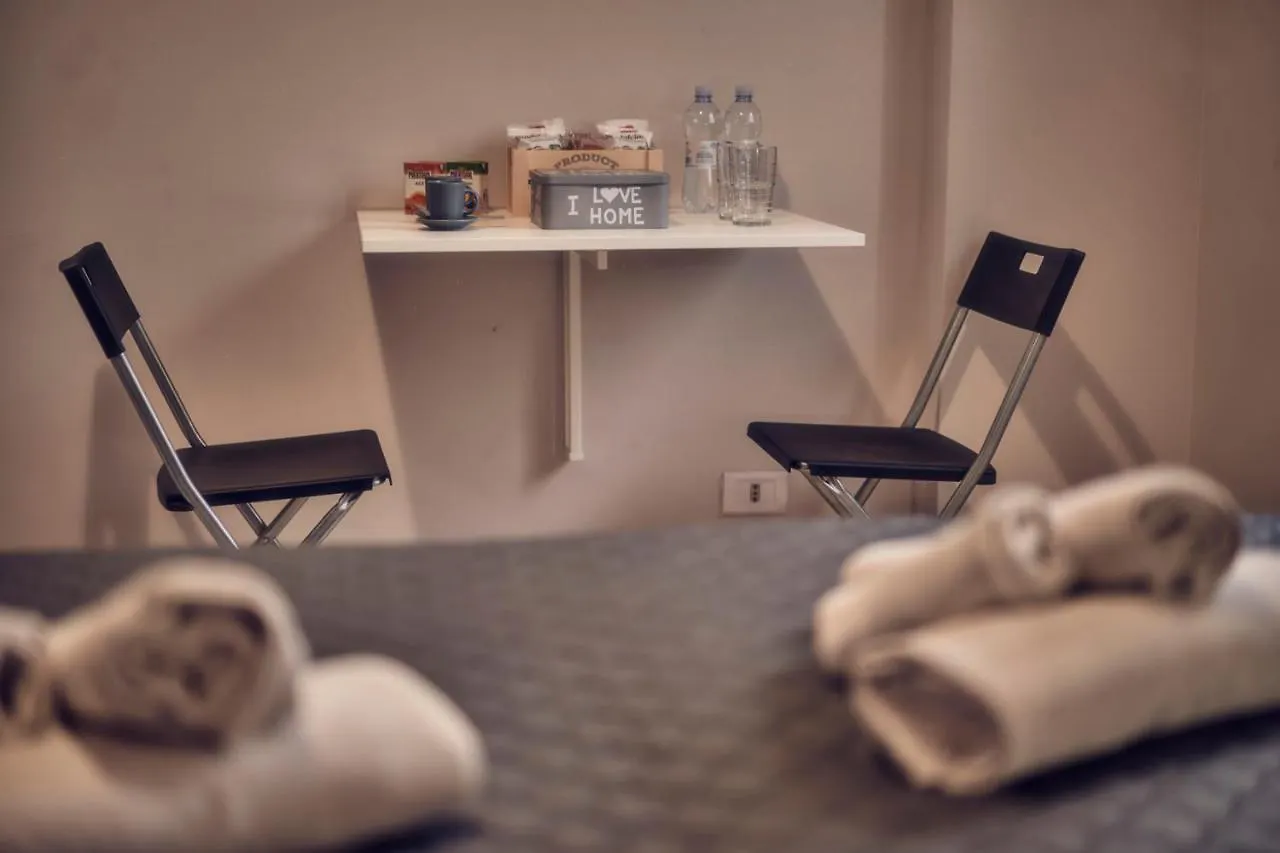 Travelershome Ciampino 170 Station Street Bed & Breakfast