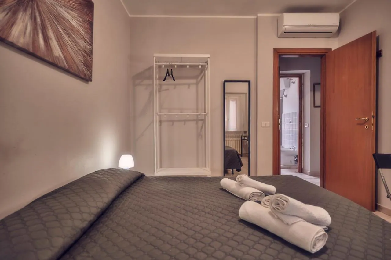 Travelershome Ciampino 170 Station Street