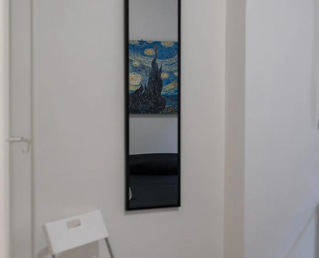 Travelershome Ciampino 170 Station Street 0*,  Italia